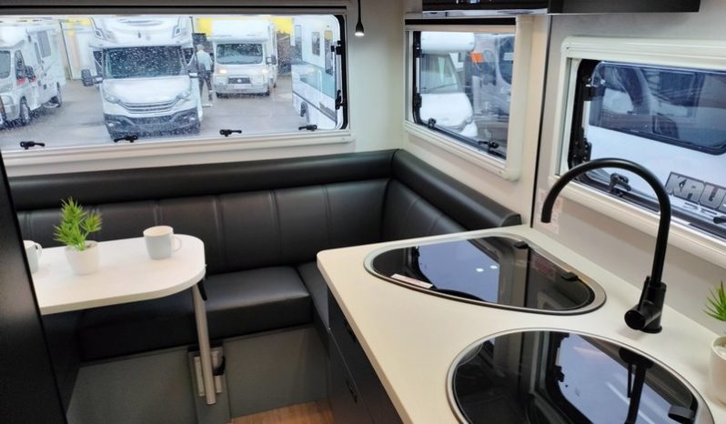 2026 Sunliner Chase 4X4 Motorhome 19ft full