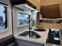 2026 Sunliner Chase 4X4 Motorhome 19ft full