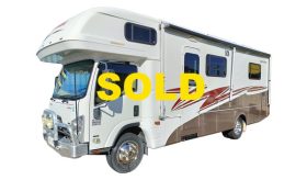 2009 Winnebago Longreach 2735SL (Slide-out) Motorhome 27ft