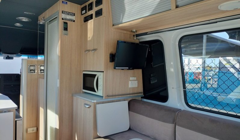 2021 Kea Nomad 2+1 Campervan 23ft full