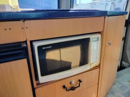 2004 Frontline Campervan 23ft full