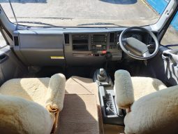 2009 Winnebago Longreach 2735SL (Slide-out) Motorhome 27ft full