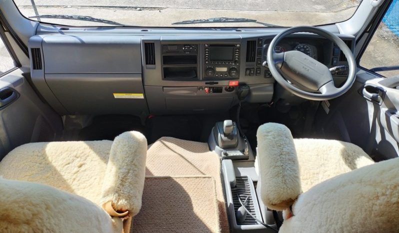 2009 Winnebago Longreach 2735SL (Slide-out) Motorhome 27ft full