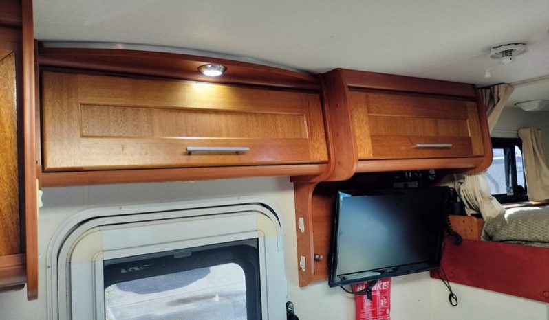 2009 Winnebago Longreach 2735SL (Slide-out) Motorhome 27ft full