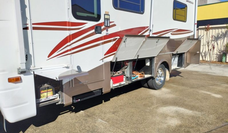 2009 Winnebago Longreach 2735SL (Slide-out) Motorhome 27ft full