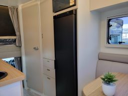 2026 Sunliner Chase 4X4 Motorhome 19ft full