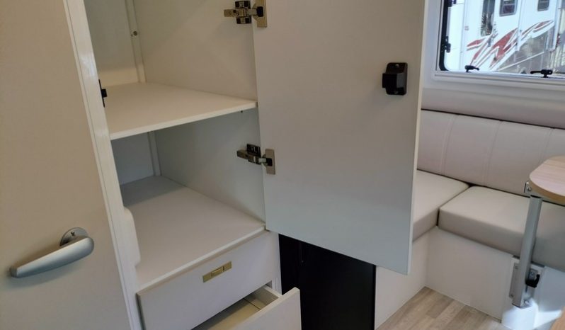 2026 Sunliner Chase 4X4 Motorhome 19ft full