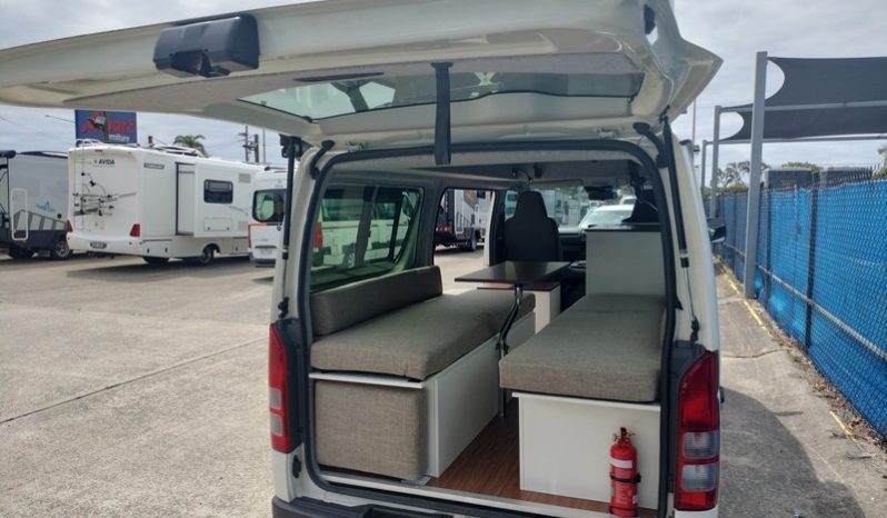 2019 Toyota HiAce AWD Roadcruiser PopTop Campervan 19ft full