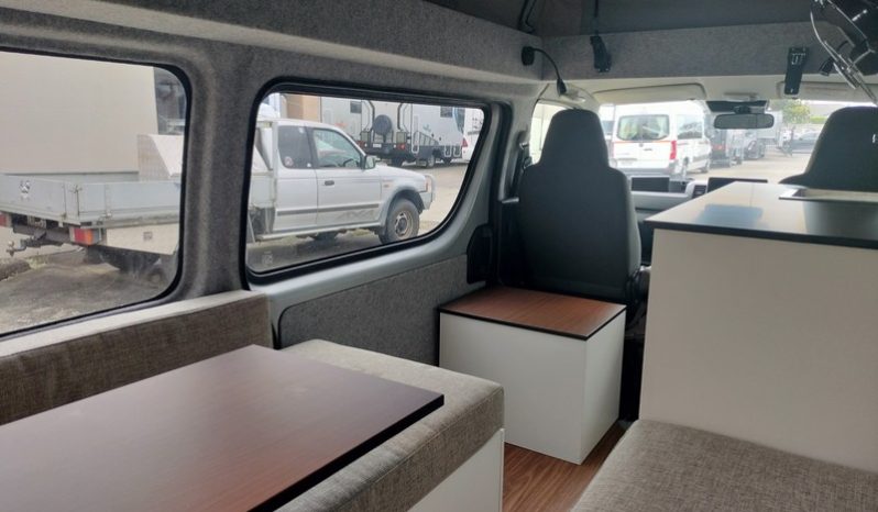 2018 Toyota HiAce Roadcruiser PopTop Campervan 19ft full
